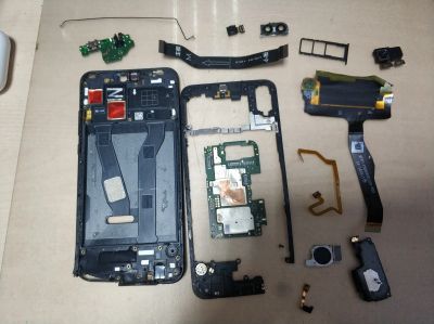 Лот: 19472667. Фото: 1. A607 Huawei Honor 8x , JSN-L21... Телефоны в разбор