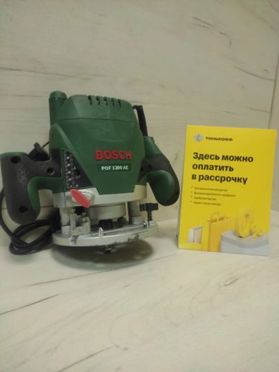 Лот: 19808993. Фото: 1. Вертикальный фрезер Bosch POF... Электроинструмент