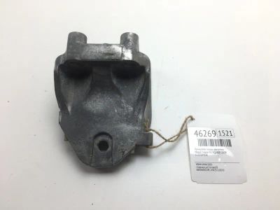 Лот: 20392516. Фото: 1. Кронштейн опоры двигателя Nissan... Двигатель и элементы двигателя
