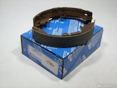 Лот: 7315470. Фото: 1. Колодки тормозные задние Toyota... Тормозная система