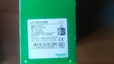 Лот: 11730724. Фото: 1. Контактор LC1E3210M5 220В 32А... Магнитные пускатели, контакторы, реле