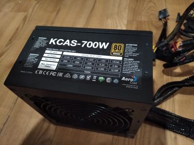 Лот: 16705380. Фото: 1. Блок питания Aerocool KCAS-700W... Корпуса, блоки питания