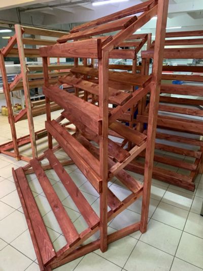 Лот: 16648035. Фото: 1. Стеллажи деревянные под овощи... Торговое