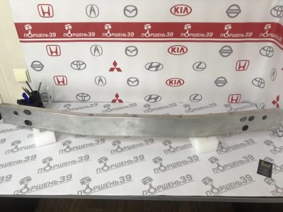 Лот: 17068458. Фото: 1. креплеление бампера toyota prius... Кузов