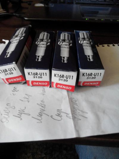 Лот: 8230841. Фото: 1. Продам НОВЫЕ автомобильные свечи... Двигатель и элементы двигателя