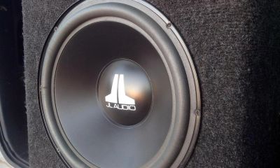 Лот: 2984886. Фото: 1. Сабвуфер JL Audio. Сабвуферы