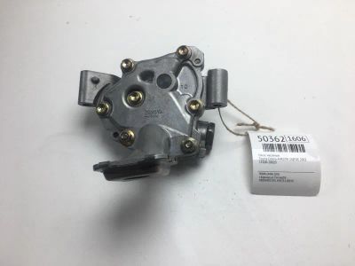 Лот: 20394641. Фото: 1. Насос масляный Toyota Estima 2002... Двигатель и элементы двигателя