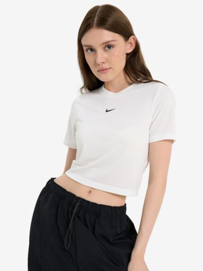 Лот: 23265518. Фото: 1. Футболка женская Nike Essential... Другое (спортивная одежда)