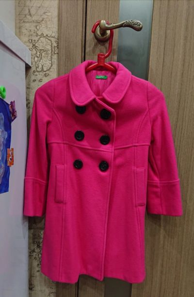 Лот: 16698019. Фото: 1. Пальто Benetton 3-5 лет. Верхняя одежда