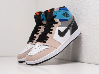 Лот: 18954708. Фото: 1. Кроссовки Nike Air Jordan 1 High... Кеды, кроссовки, слипоны