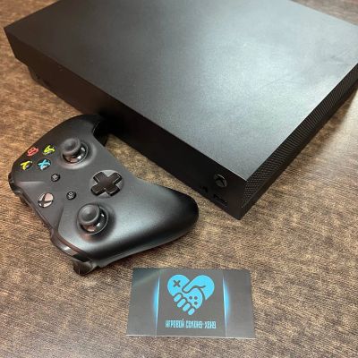 Лот: 24667593. Фото: 1. Консоль Xbox One X 1000gb Игровая... Игровые приставки, консоли