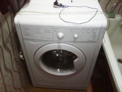 Лот: 10633710. Фото: 1. Стиральная машина Indesit IWSB... Стиральные машины