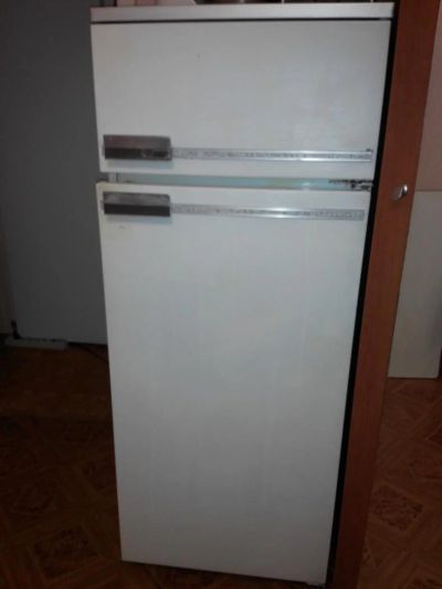 Лот: 4589687. Фото: 1. Холодильник Бирюса-21, двухкамерный... Холодильники, морозильные камеры