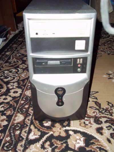 Лот: 19409516. Фото: 1. Системный блок Pentium D820 2800... Компьютеры в сборе