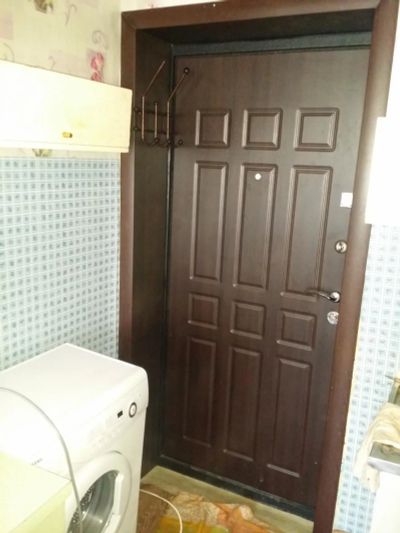 Лот: 9423321. Фото: 1. Сдам гостинку Толстого 45. Квартиры, студии