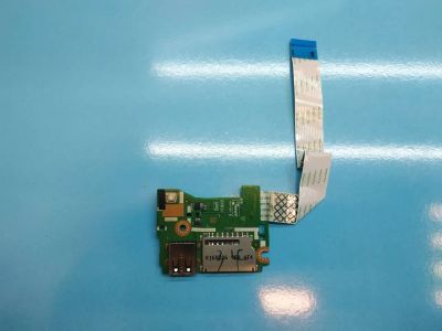 Лот: 19276224. Фото: 1. Б/У плата с разъемами USB, картридером... Печатные платы