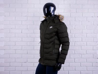 Лот: 14952912. Фото: 1. Пуховик Nike Dark Green. Верхняя одежда