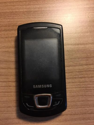 Лот: 10834201. Фото: 1. Samsung GT-E2550. Кнопочные мобильные телефоны