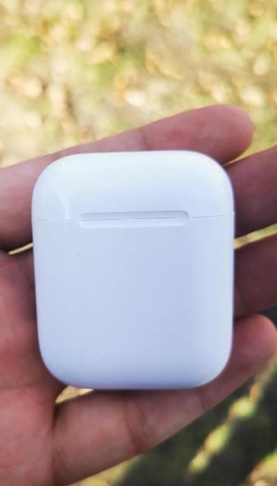 Лот: 20846259. Фото: 1. Наушники AirPods 2 Оригинал. Наушники, гарнитуры