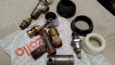 Лот: 25693847. Фото: 1. Сантехника: з/части для смесителей... Смесители