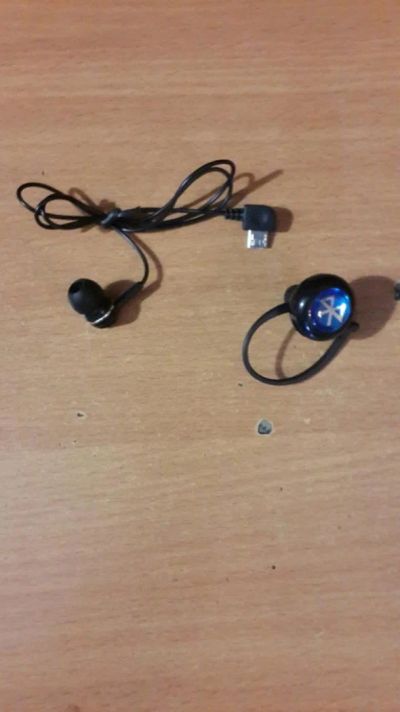 Лот: 6731967. Фото: 1. Мини-гарнитура Bluetooth наушники... Красноярск