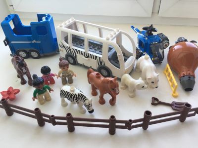 Лот: 13926344. Фото: 1. Lego Duplo фигурки и блоки. Конструкторы