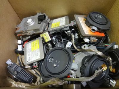 Лот: 19518464. Фото: 1. Блок розжига ксенона Mazda 3 2003-2006... Оптика и освещение