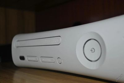 Лот: 5243655. Фото: 1. XboX 360 Arcade с самой надежной... Игровые приставки, консоли