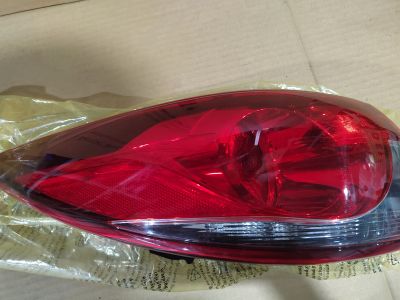 Лот: 25524631. Фото: 1. Фонарь задний левый Mazda 6 2013-... Оптика и освещение