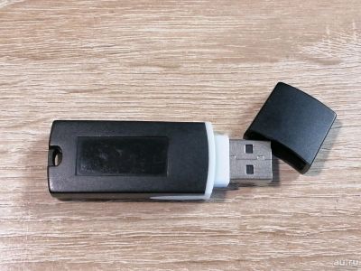 Лот: 17051643. Фото: 1. Защитный ключ USB Token Device. Другое (носители информации)