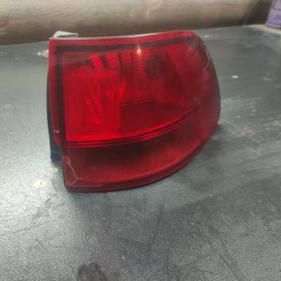 Лот: 18455193. Фото: 1. Фара задняя правая Honda orthia. Оптика и освещение