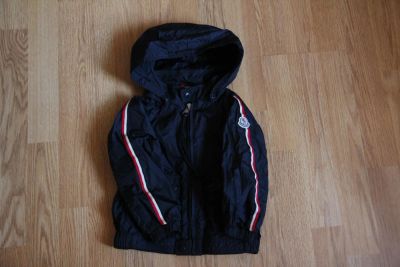Лот: 4281089. Фото: 1. ветровка Moncler (оригинальная... Верхняя одежда
