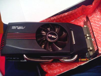 Лот: 10642777. Фото: 1. ASUS GeForce GTX 560. Видеокарты