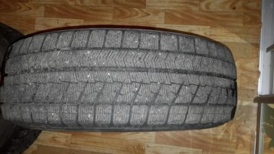 Лот: 6780152. Фото: 1. Резина зимняя липучка bridgestone... Шины