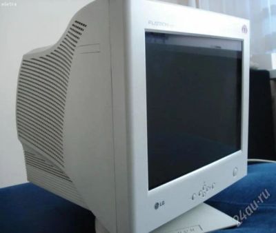 Лот: 1097936. Фото: 1. Lg FLATRON 775FT Рабочий. ЭЛТ-мониторы