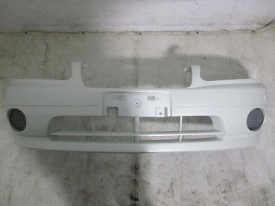 Лот: 15251361. Фото: 1. Бампер передний Nissan Liberty... Кузов