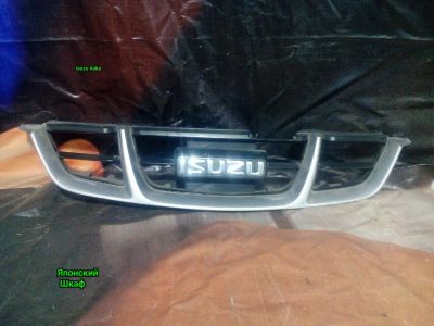 Лот: 7556727. Фото: 1. Isuzu Aska Решетка радиатора. Кузов