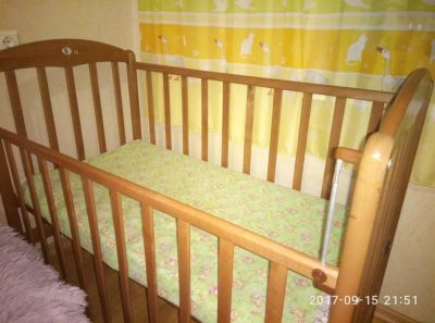 Лот: 10292653. Фото: 1. Кроватка детская. Детские кровати и кроватки