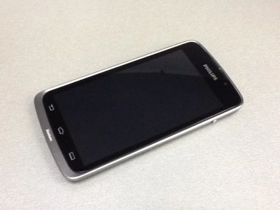 Лот: 4743737. Фото: 1. Philips Xenium W832. Смартфоны