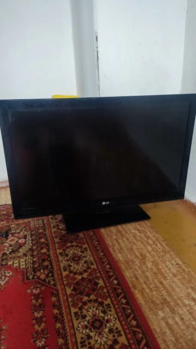 Лот: 25392031. Фото: 1. Телевизор LG 42CS460, 42 дюйма... Телевизоры