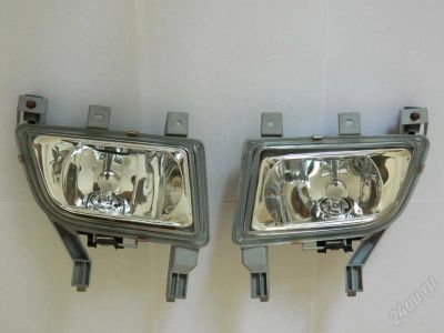 Лот: 1708695. Фото: 1. Туманки Mazda Familia 323 Мазда... Оптика и освещение