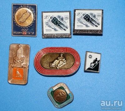 Лот: 8947338. Фото: 1. Коллекция, подборка значков: Санный... Сувенирные