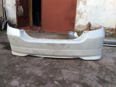 Лот: 5477832. Фото: 1. Бампер задний Honda Fit GD1 белый... Кузов