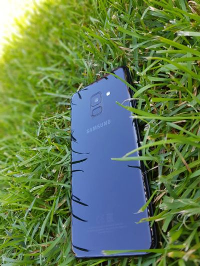 Лот: 16415709. Фото: 1. Samsung Galaxy A8 2018 + Flash... Защитные стёкла, защитные плёнки