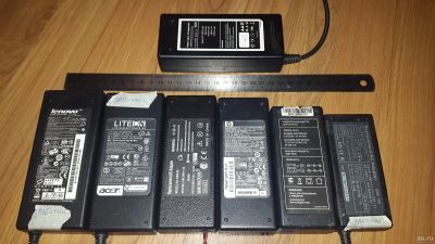 Лот: 15265290. Фото: 1. Блок питания ноутбука 7 штук. Корпуса, блоки питания