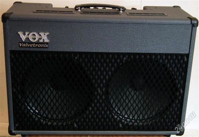 Лот: 2036984. Фото: 1. VOX AD50VT XL Транзистор + Лампа... Гитарные эффекты и комбоусилители