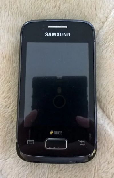 Лот: 7187291. Фото: 1. Samsung Galaxy Y Duos GT-S6102... Смартфоны