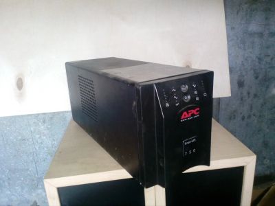 Лот: 10272456. Фото: 1. Ибп APC Smart ups 620 (новые акб... ИБП, аккумуляторы для ИБП