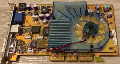Лот: 13381010. Фото: 1. Видеокарта geforce4 ti 4200 agp... Видеокарты