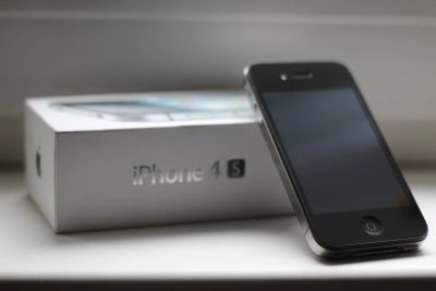 Лот: 3082253. Фото: 1. Iphone 4s 16gb Black. Смартфоны